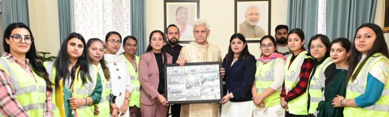Shakti Udghosh Foundation Delegation Calls on LG Manoj Sinha