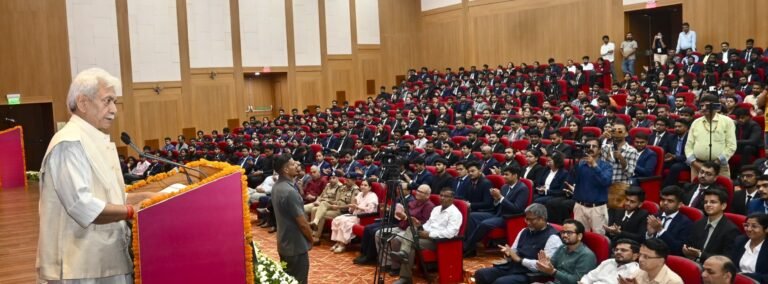 Our business leaders of tomorrow must focus on changing lives of people: LG Manoj Sinha