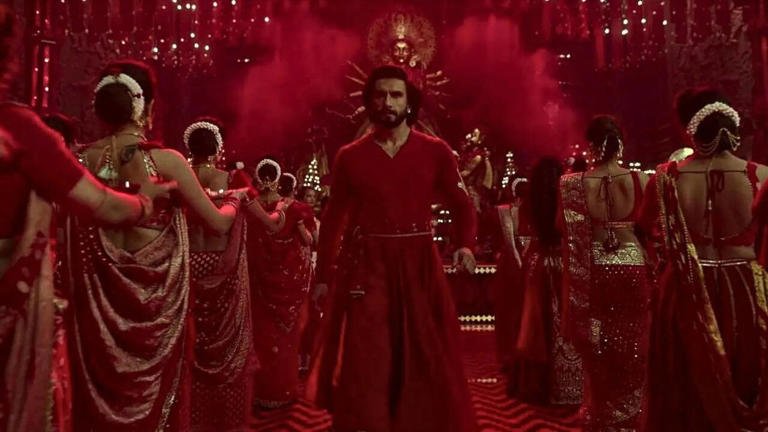 How Karan Johar’s Durga Puja In Rocky Aur Rani Kii Prem Kahaani Became A Site For Gender Subversion