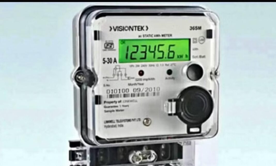 Over 12.36 Lakh Smart Meters Installed in Jammu and KashmirJNM Journalist Hardeep Jamwal, JammuJammu, February 11 — The Jammu and Kashmir government has informed the Assembly that over 12,36,507 smart meters have been installed in the Union Territory so far under various central schemes. This information was provided in a written reply to a question asked by MLA Waheed-ur-Rehman Parra.According to the government, the Jammu Power Distribution Corporation Limited (JPDCL) and Kashmir Power Distribution Corporation Limited (KPDCL) jointly carried out the installation work. The smart metering project is being implemented under the Ministry of Power’s PMDP (Prime Minister’s Development Package) and RDSS (Revamped Distribution Sector Scheme) schemes. RECPDCL has been designated as the project implementing agency.JPDCL has installed 627,492 smart meters in the ten districts of the Jammu division. Apart from this, 1600 smart feeder meters have also been installed on 11 KV feeders, so that the monitoring of the distribution system can be further strengthened.The highest number of 3,04,468 smart meters have been installed in Jammu district. Apart from this, 58,707 meters have been installed in Samba, 57,320 in Udhampur, 22,591 in Doda, 39,237 in Kathua, 8,742 in Kishtwar, 24,902 in Poonch, 24,870 in Ramban, 25,674 in Reasi and 60,981 meters have been installed in Rajouri.Smart metering work is also going on in Kashmir division. 239,147 smart meters have been installed in Srinagar, 87,732 in Baramulla, 77,943 in Anantnag, 50,322 in Pulwama, 37,009 in Budgam, 33,728 in Bandipora, 24,839 in Kupwara, 24,596 in Kulgam, 18,272 in Shopian, and 15,427 in Ganderbal.The government clarified that all smart meters being installed in Jammu and Kashmir conform to the standards set by the Bureau of Indian Standards (BIS) and the Central Electricity Authority (CEA), which are uniformly applicable across the country.The government states that smart metering will enable accurate and real-time monitoring of power consumption, bring transparency to the billing system, curb line losses and power theft, and improve revenue collection. This will ensure more reliable and better quality power supply to consumers.