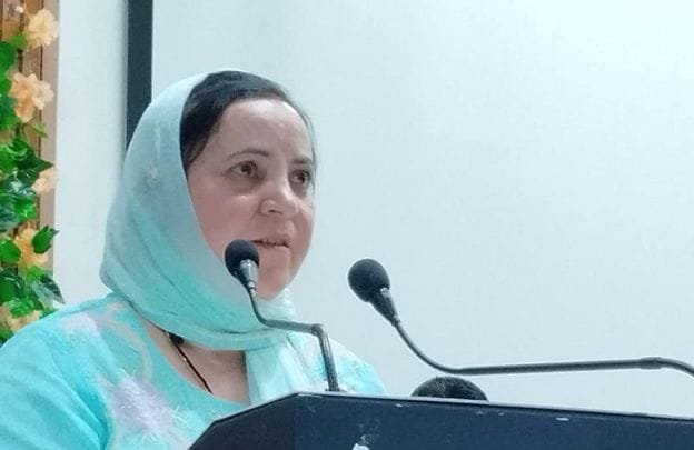 Minister Sakina Ittoo Holds Review Meeting on Amarnath Yatra Preparations